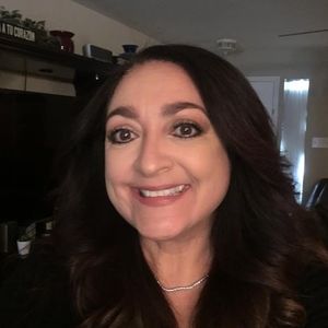 Meet your Posher, Delma